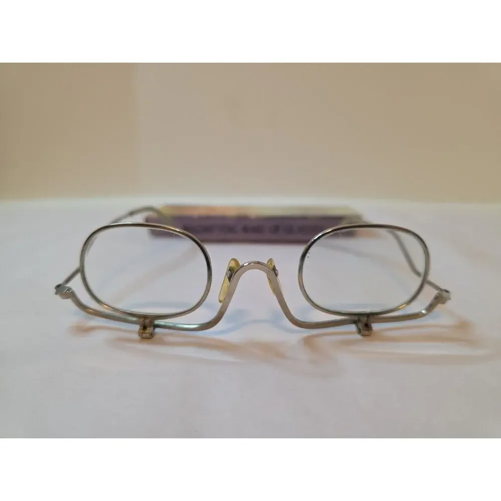 Vintage Magnifying Make Up Glasses Flip Down Lenses